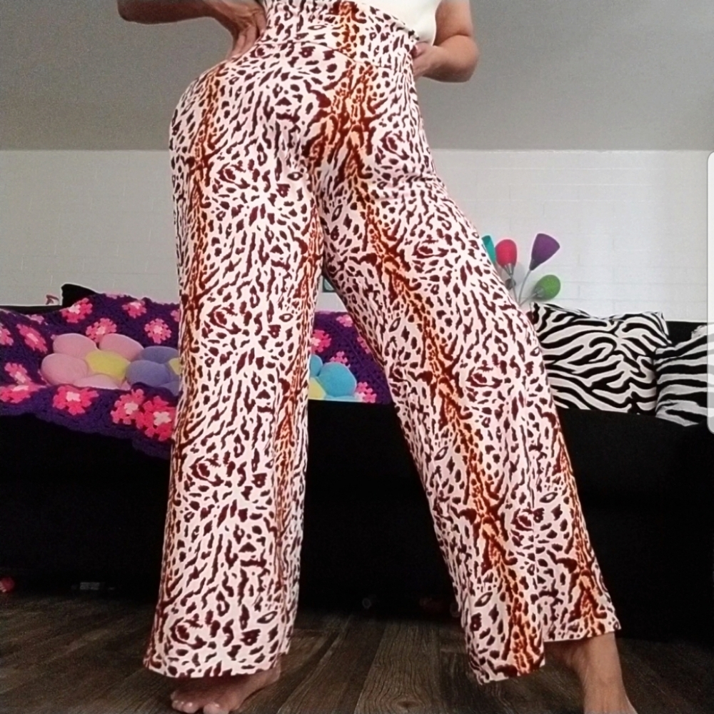 Vintage plus size funky print wide leg pants